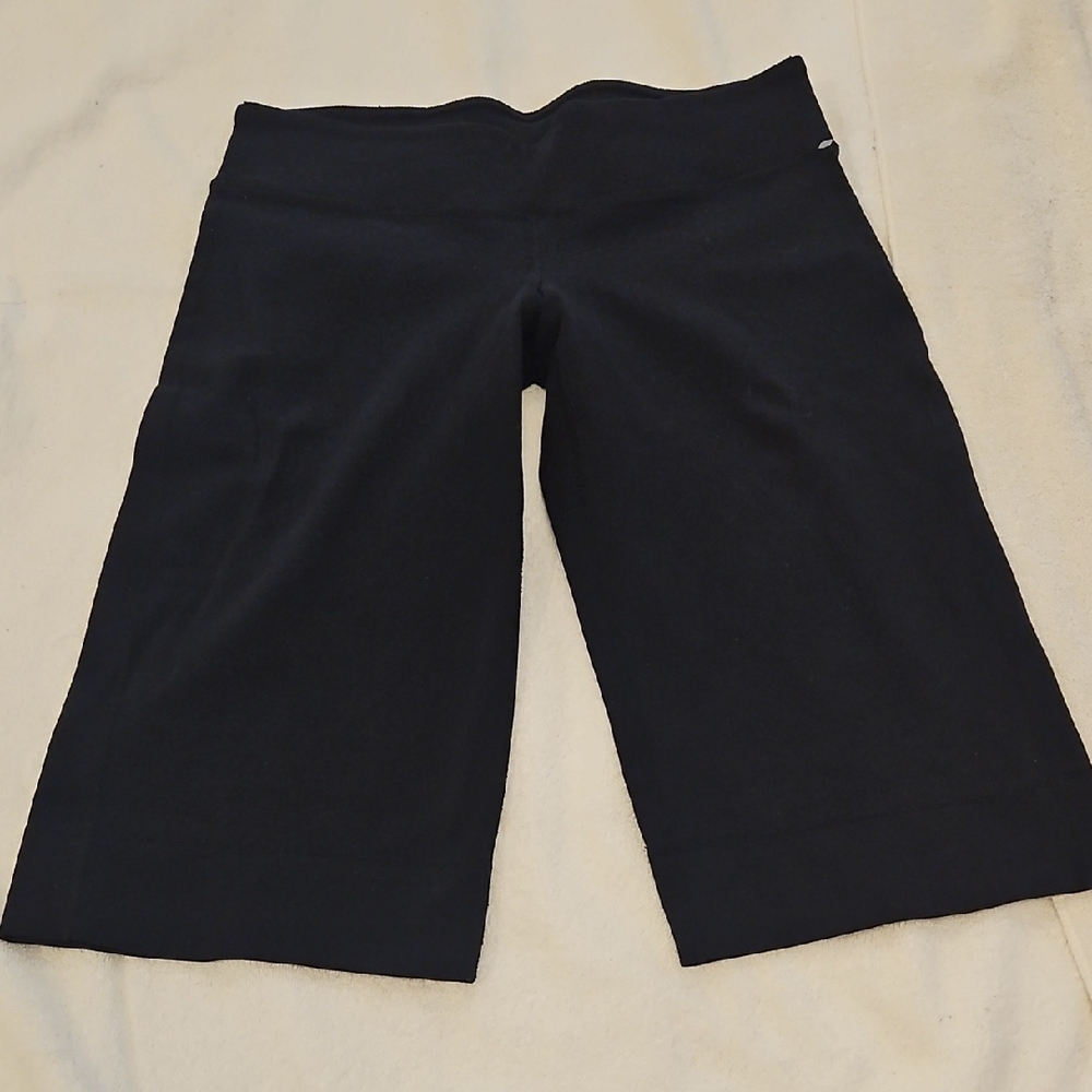 Lululemon Black Pants Shorts Sz 6?
